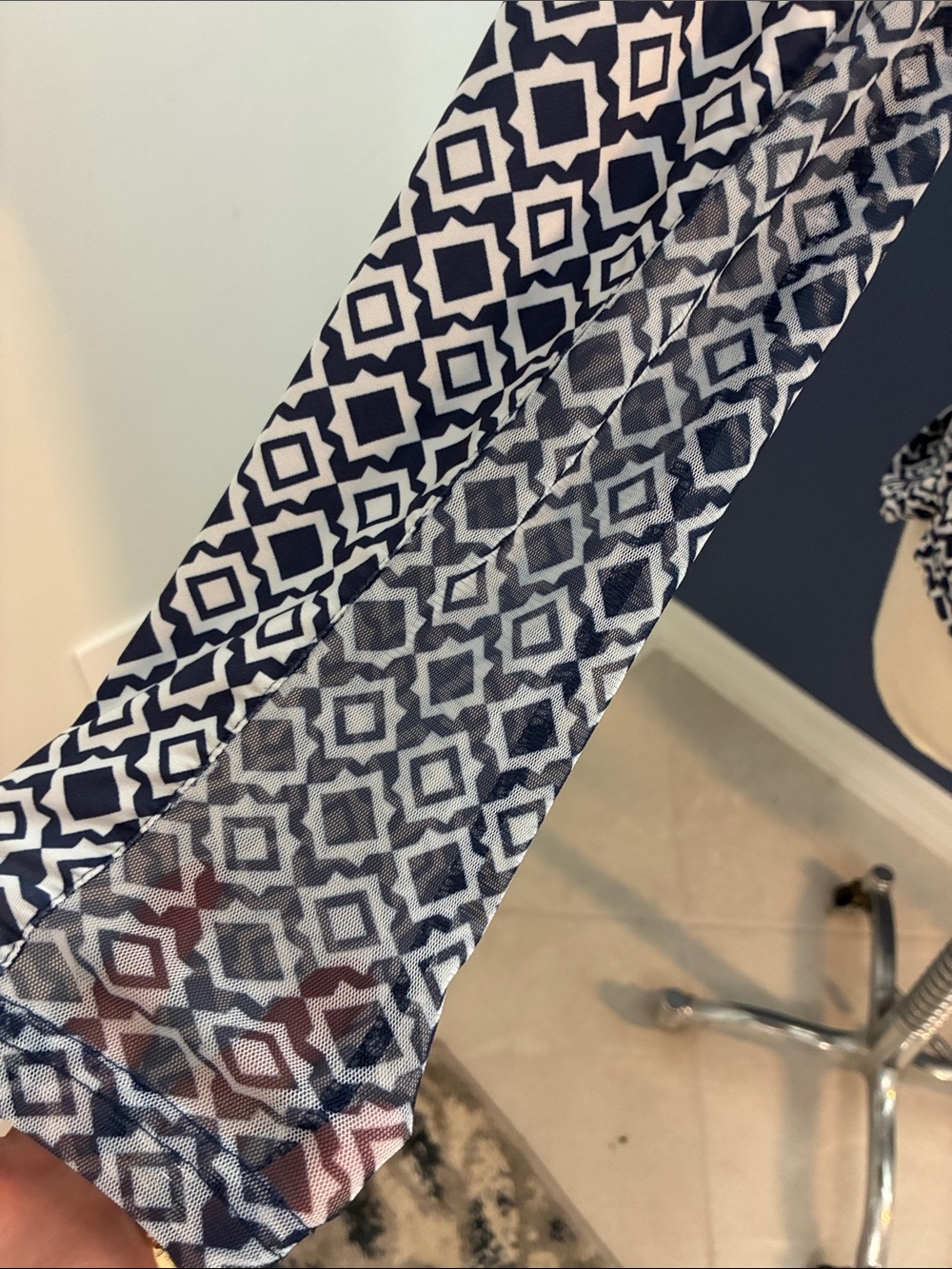 San Soleil Geometric Print Quarter-Zip Pullover - Navy & White - Picture 4 of 7